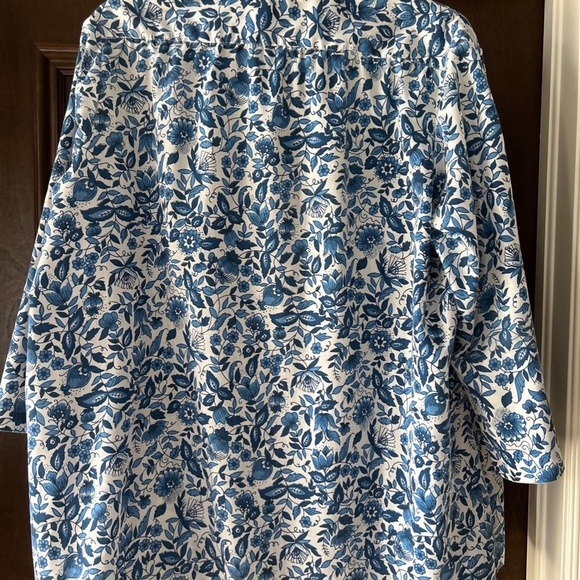 AUNT ABIGAIL'S ATTIC-EXCLUSIVE COUNTRY CLOTHS - SIZE 3XL -  FLORAL  BLOUSE - Picture 2 of 2